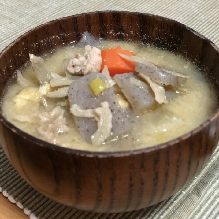 小料理屋の味！　やみつきになって困ってしまう豚汁